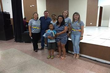 ENTREGA DE UNIFORME