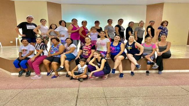 Aulas de Ginastica Aeróbica.