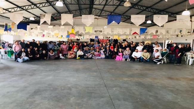 Festa junina dos integrantes do Serviço de Convivência do CRAS do Grupo Coração Jovem.